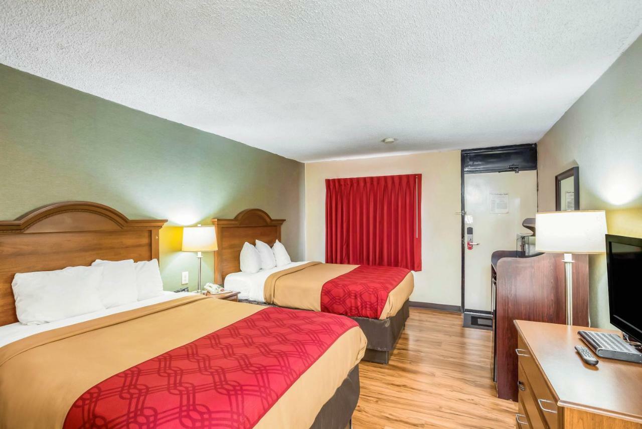 Econo Lodge Huntington - Barboursville University Area Ngoại thất bức ảnh